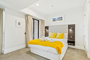 Fabulous Corner Apartment w/ Dazzling Harbour View